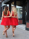 Red Lace Applique Beaded Homecoming Dresses V Neck Tulle Short Prom Dress PFH0228