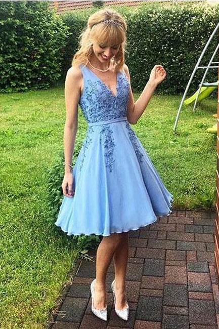 Simple Blue V-Neck Lace Cheap Short Homecoming Dress With Lace Appliques
