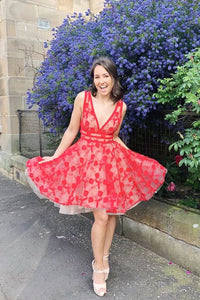 Red V Neck A Line Tulle Lace Short Homecoming Dress PFH0289