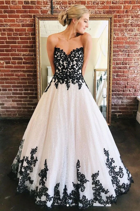A Line Sweetheart Long Elegant Prom Dress With Black Lace Appliques PFP1760