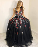 Charming V-Neck Black Floral Appliques Beading Sleeveless Long Prom Dress PFP0622