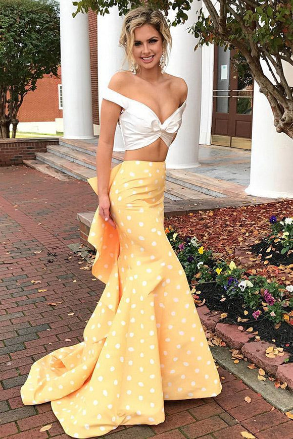 Charming 2 Pieces Off The Shoulder Yellow Long Mermaid Prom Dresses