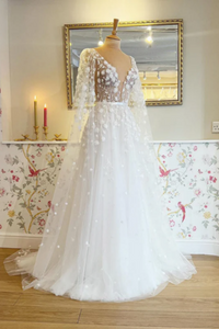 3D Flowers See Through Bodice Bridal Gown V Neck Wedding Dress with Detachable Sleeves PFW0638